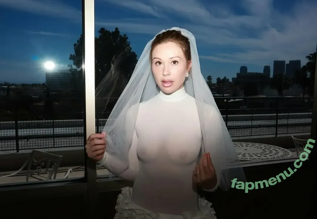 Gabby Windey nude photo #0112 (gabby.windey)