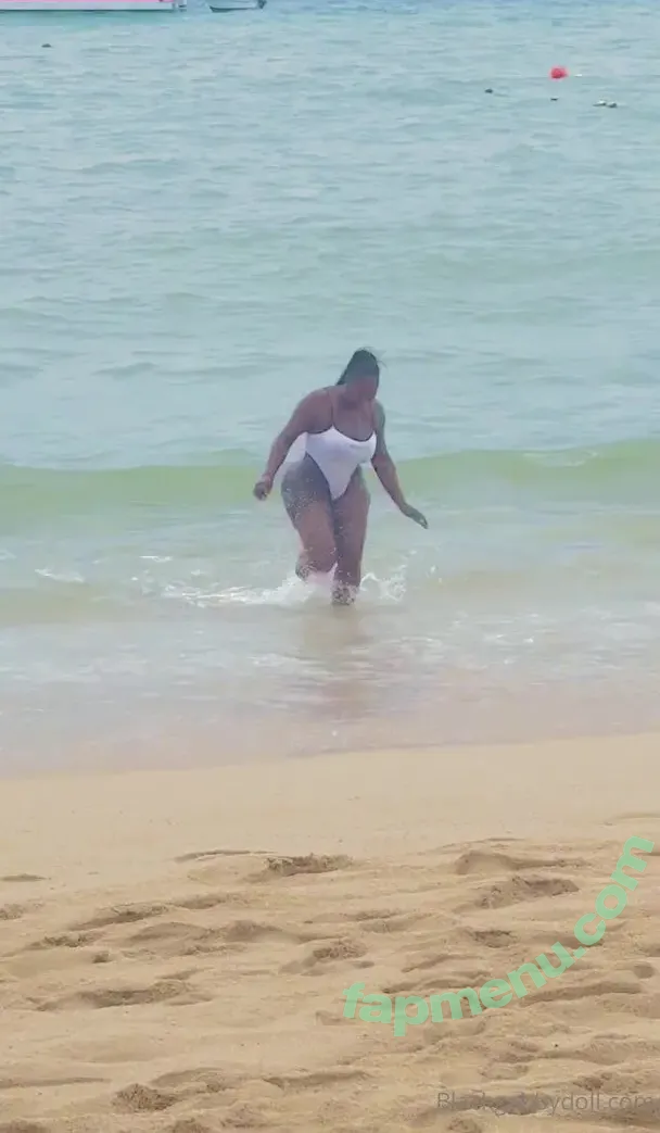 gabbyfox_free nude photo #0142 (omgwowgab)