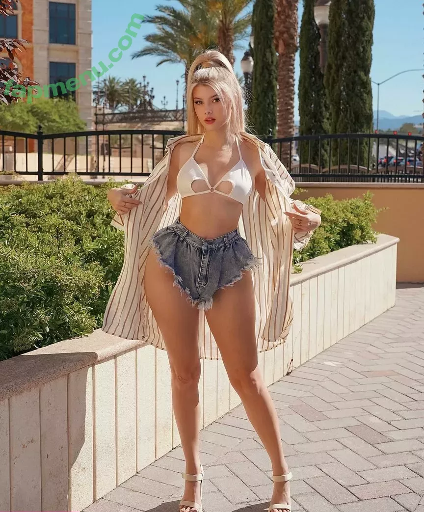 Gabi Champ nude photo #2426 (Gabi Ciamp / gabiciamp)