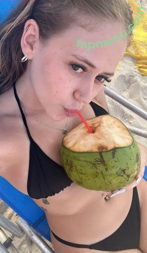 Gabi Serranone nude photo #0024 (serranone_)