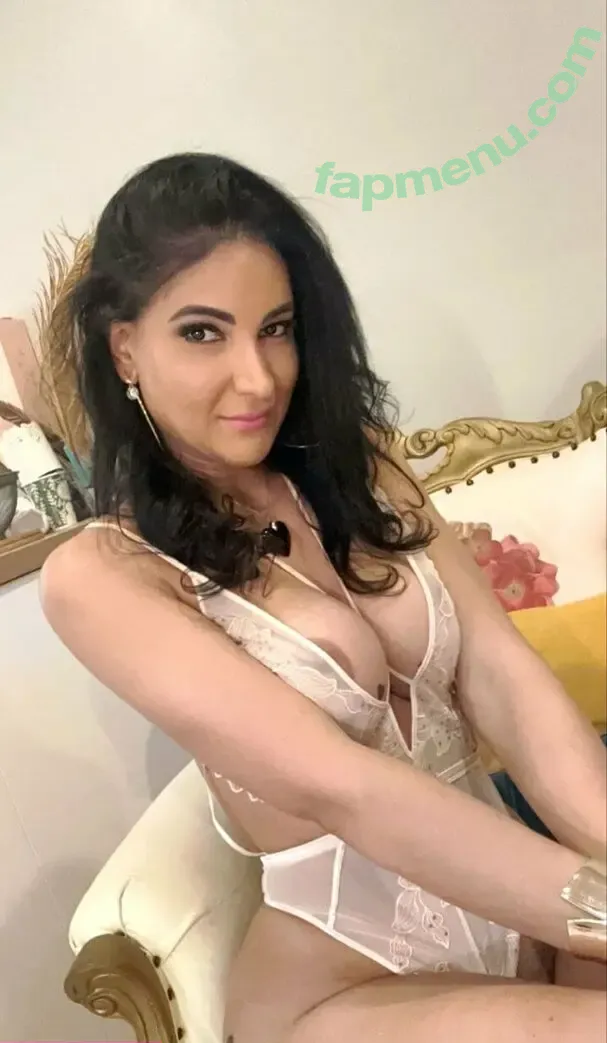 gabi20cm nude photo #0003 (gabi20cm)
