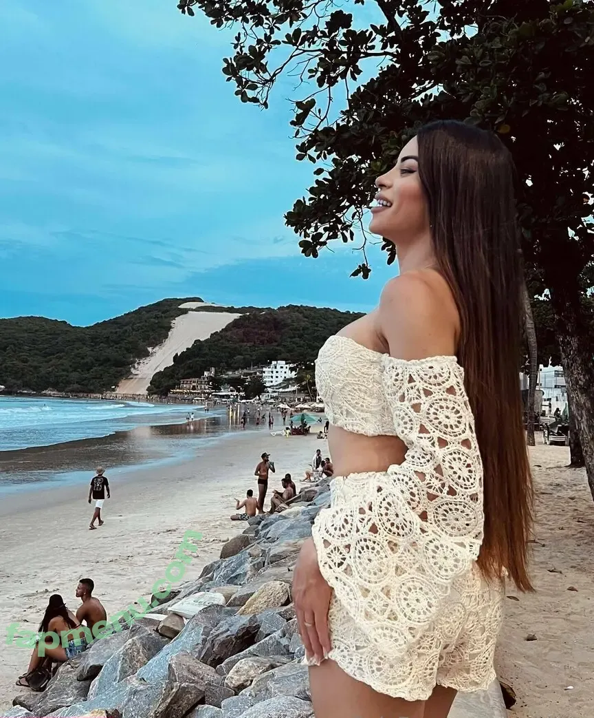 gabilins nude photo #0030 (gabialins)