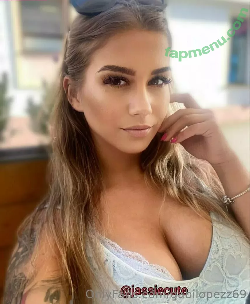 gabilopezz69 nude photo #0079 (gabilopezz)