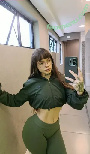 GabiSukii nude photo #0011