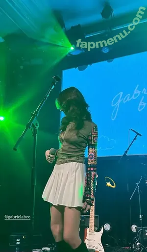 Gabriela Bee / Gabi Bee / gabrielabee nude photo #0180