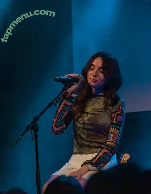 Gabriela Bee / Gabi Bee / gabrielabee nude photo #0203