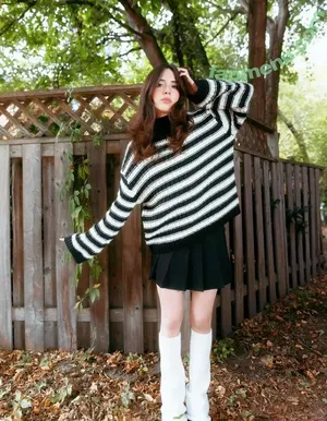 Gabriela Bee / Gabi Bee / gabrielabee nude photo #0265