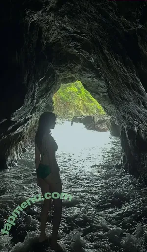 Gabriela Bee / Gabi Bee / gabrielabee nude photo #0288