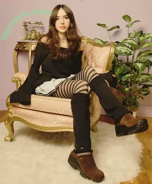 Gabriela Bee / Gabi Bee / gabrielabee nude photo #0293