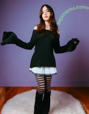 Gabriela Bee / Gabi Bee / gabrielabee nude photo #0295