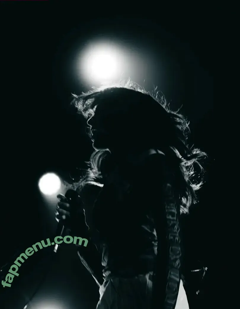 Gabriela Bee nude photo #0166 (Gabi Bee / gabrielabee)