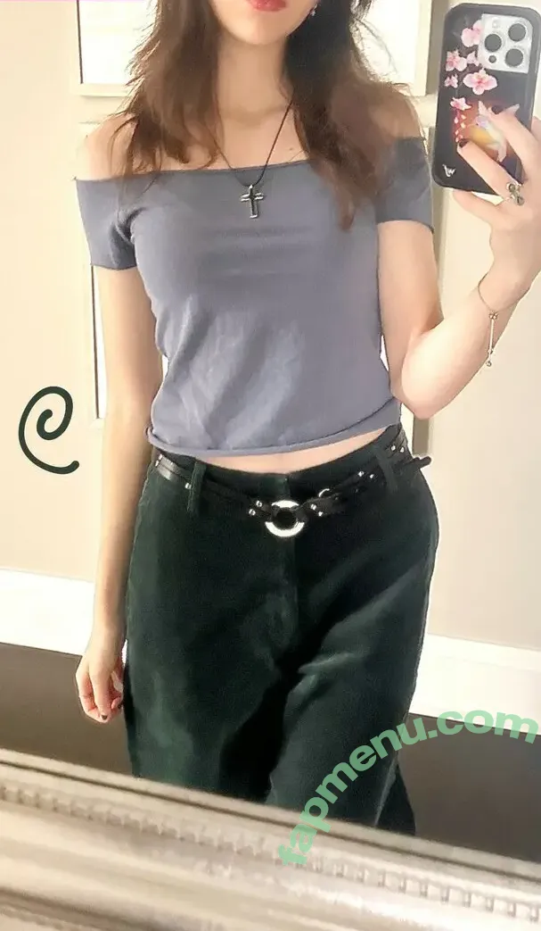 Gabriela Bee nude photo #0169 (Gabi Bee / gabrielabee)