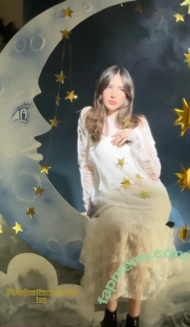 Gabriela Bee nude photo #0224 (Gabi Bee / gabrielabee)