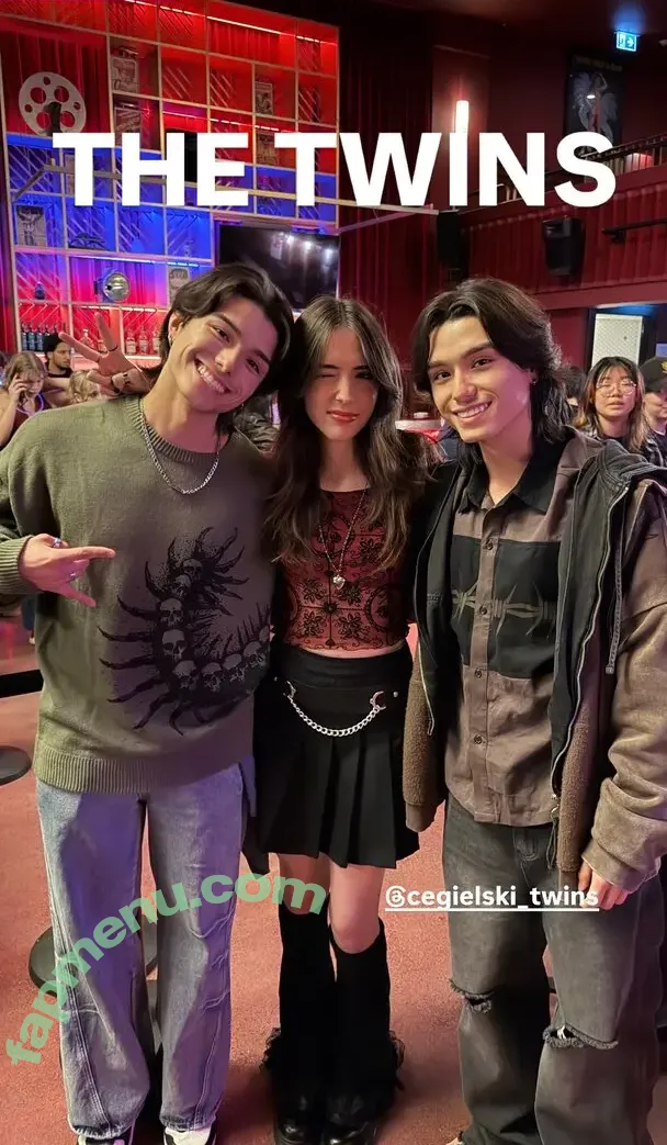 Gabriela Bee nude photo #0226 (Gabi Bee / gabrielabee)