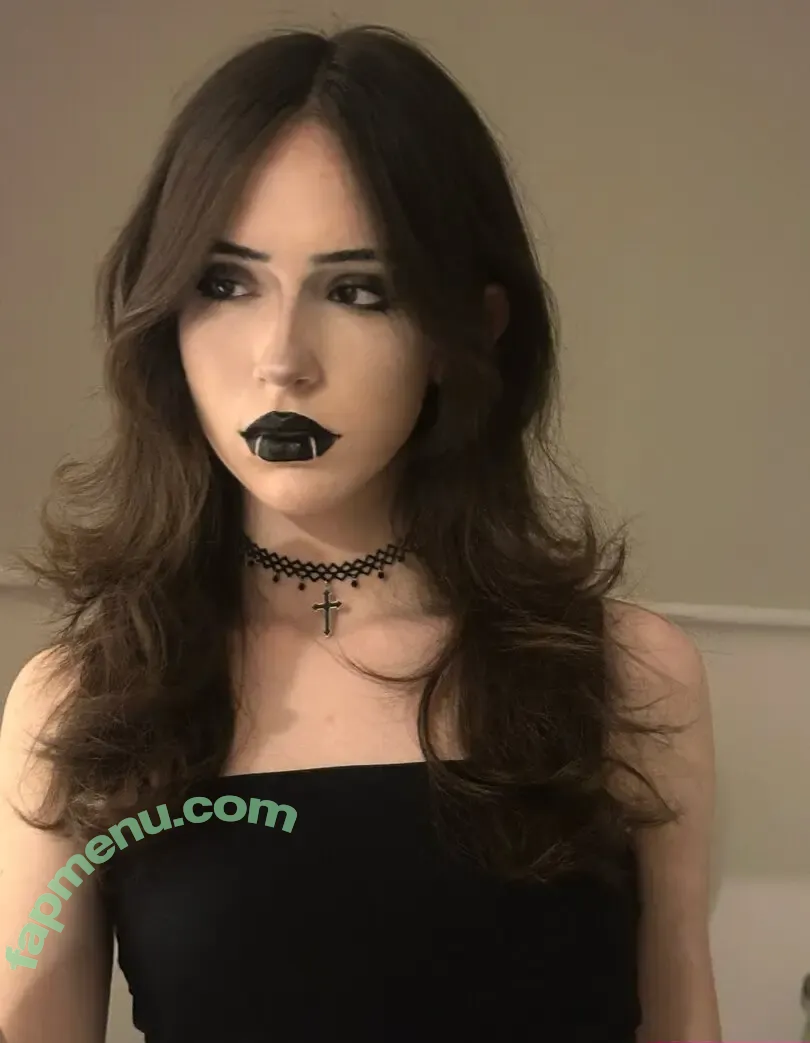 Gabriela Bee nude photo #0253 (Gabi Bee / gabrielabee)