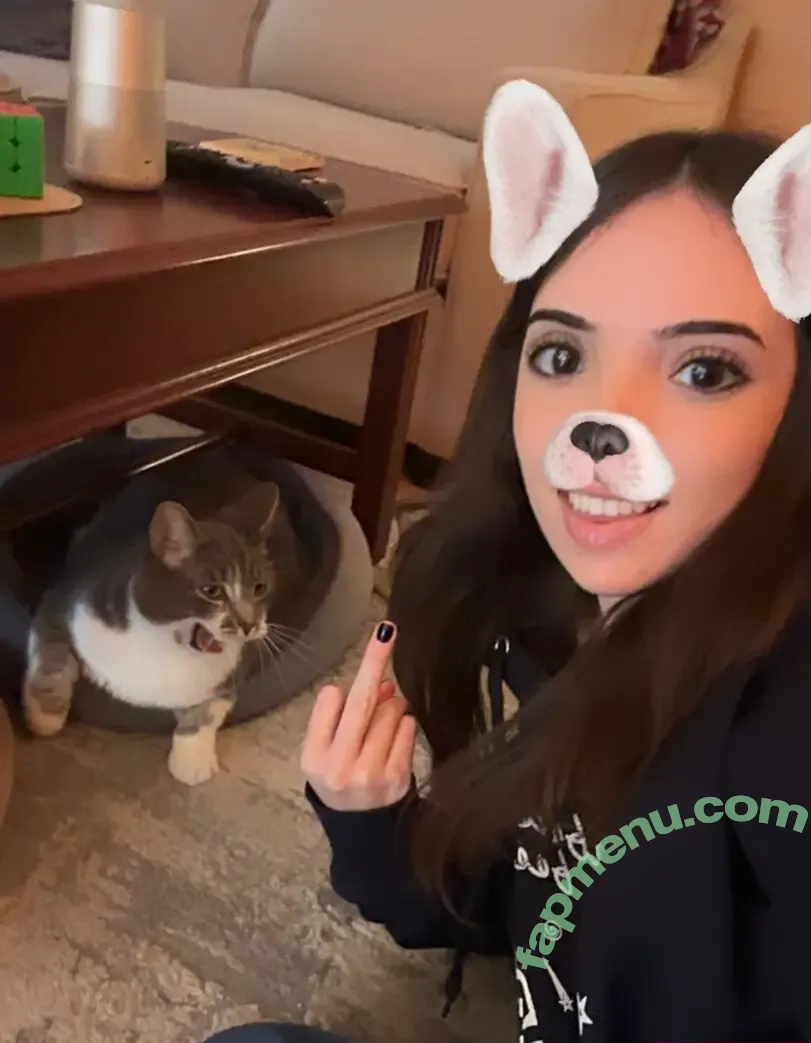 Gabriela Bee nude photo #0261 (Gabi Bee / gabrielabee)