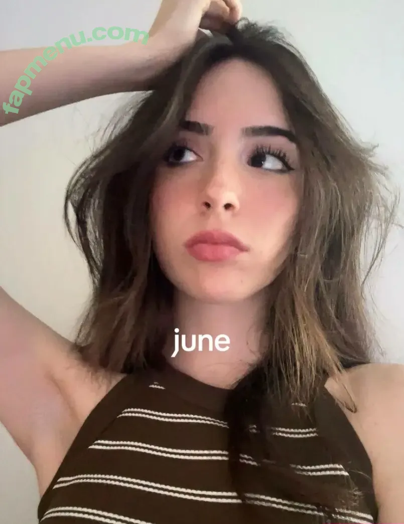 Gabriela Bee nude photo #0271 (Gabi Bee / gabrielabee)