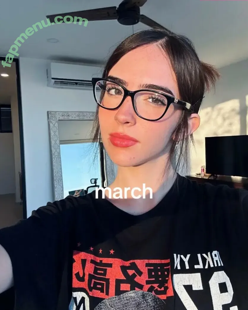 Gabriela Bee nude photo #0277 (Gabi Bee / gabrielabee)