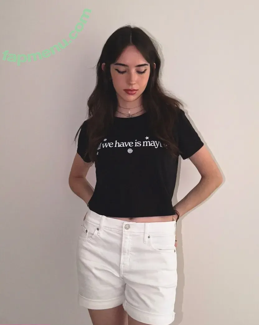 Gabriela Bee nude photo #0281 (Gabi Bee / gabrielabee)