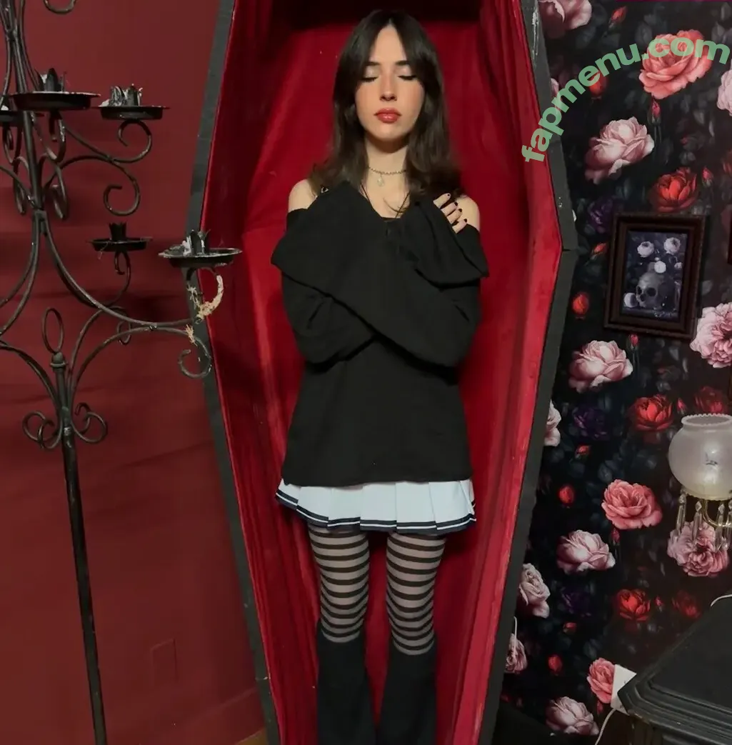 Gabriela Bee nude photo #0309 (Gabi Bee / gabrielabee)