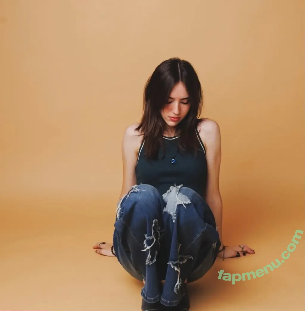 Gabriela Bee nude photo #0319 (Gabi Bee / gabrielabee)