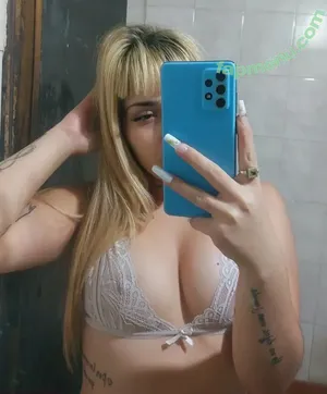 Gabriela Bertazzo / gabi_bertazzook nude photo #0002