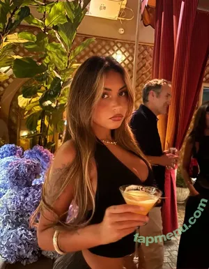 Gabriela Moura / gabimfmoura nude photo #1129
