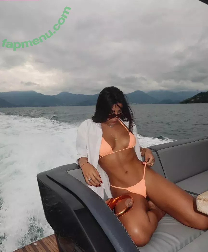 Gabriela Versiani nude photo #0112 (gabrielaversiani)