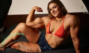 Gabriela / Japanesee / gabiflex / gabrielahejna_ifbbpro nude photo #0202