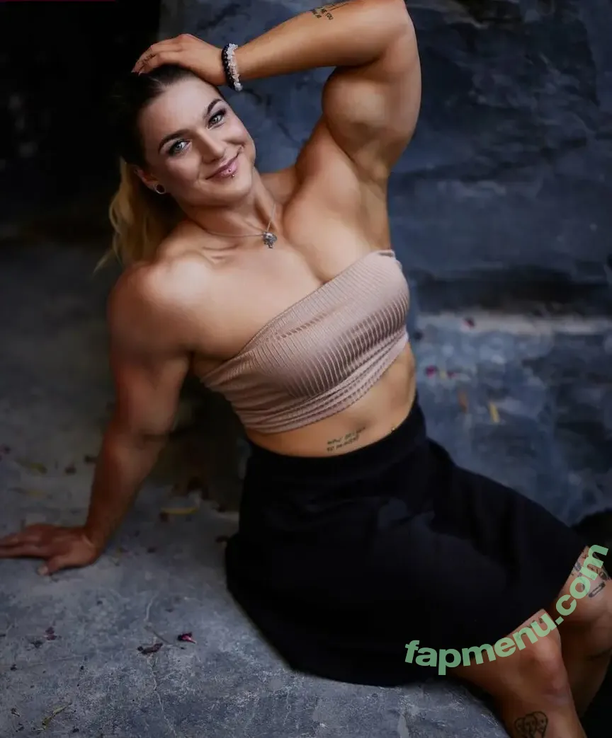 Gabriela nude photo #0200 (Japanesee / gabiflex / gabrielahejna_ifbbpro)