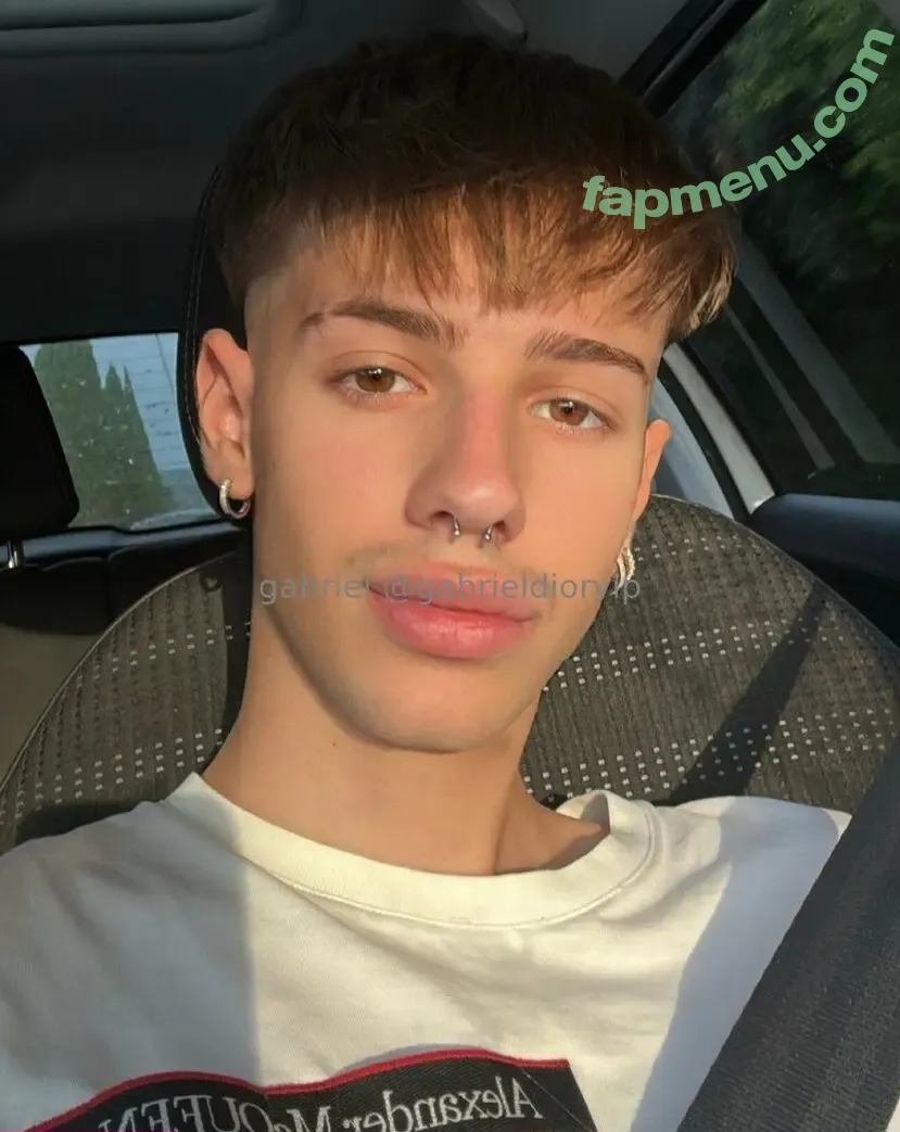 gabrieldiorvip nude photo #0039 (soygabrieldior)