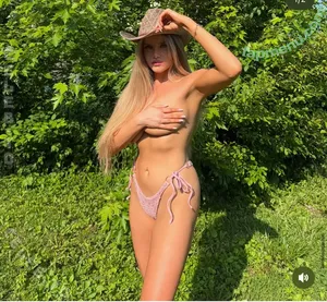 Gabriella Couto / Centerfold / gabbycoutoo / gabriellacoutoo nude photo #0343