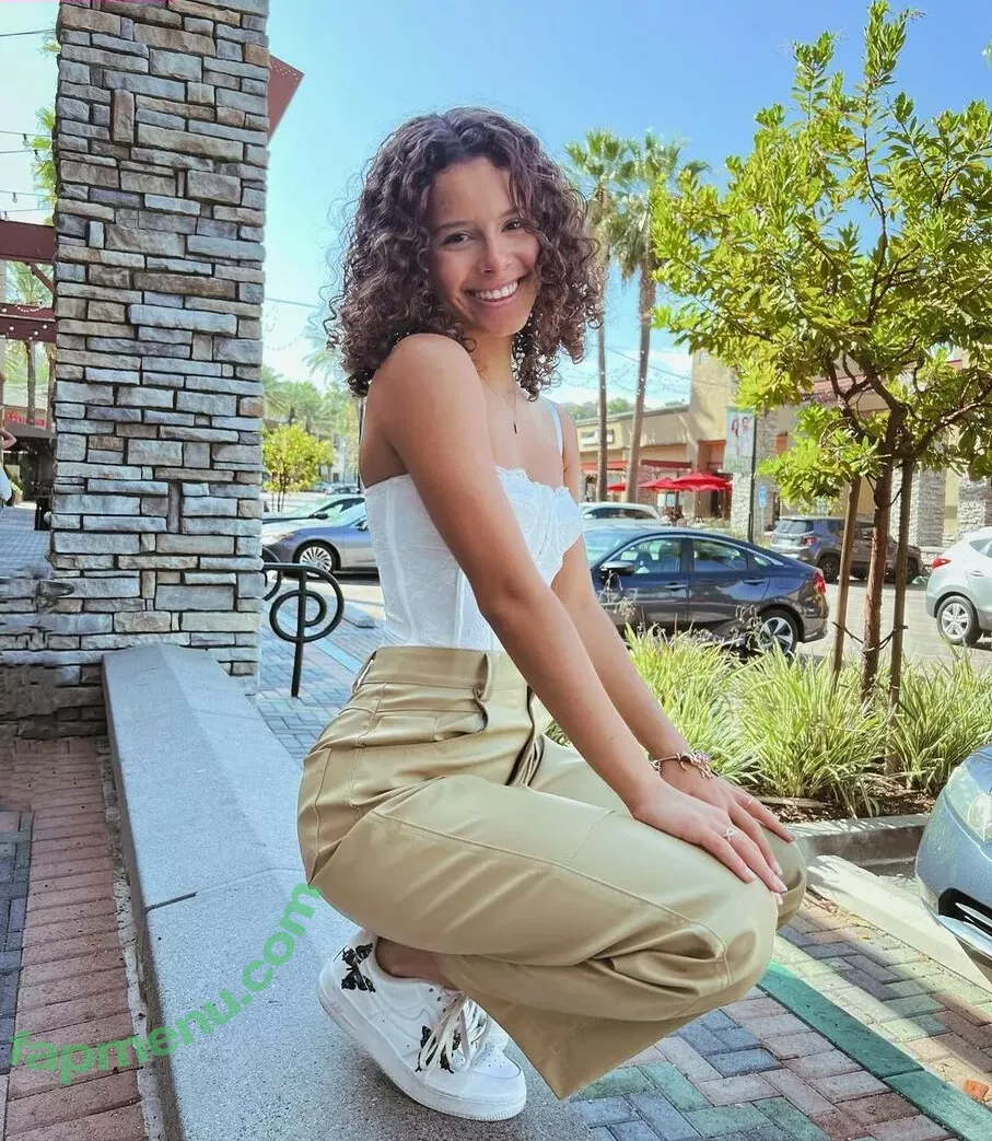 Gabriella Saraivah nude photo #0052 (gabriellasaraivah)