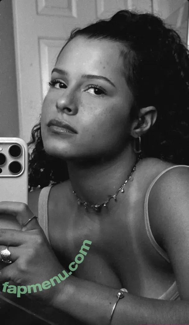 Gabriella Saraivah nude photo #0629 (gabriellasaraivah)