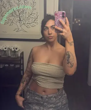 Gabriella Tzantarmis / gabriellatzantarmas nude photo #0017