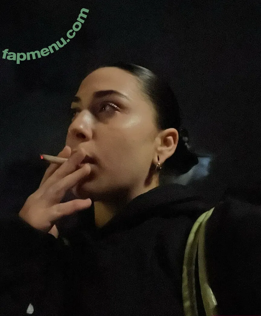 Gabriella Tzantarmis nude photo #0033 (gabriellatzantarmas)