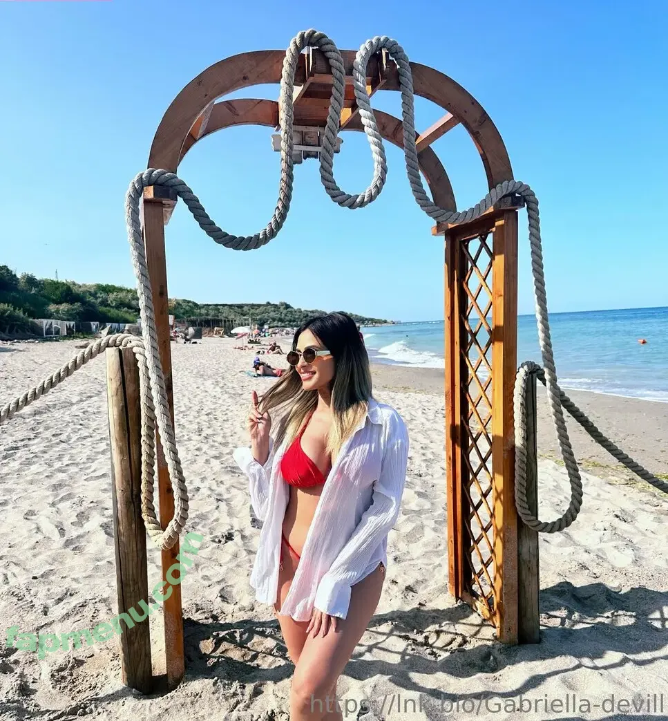 gabriellaalove nude photo #0003 (gabriellalovelove)