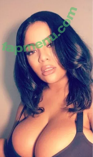 Gabrielle Logan nude photo #0157 (loganberry_ / thebigtitwitch)
