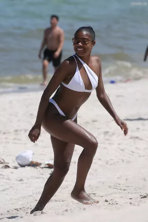 Gabrielle Union / gabunion / itsgabrielleu nude photo #0149