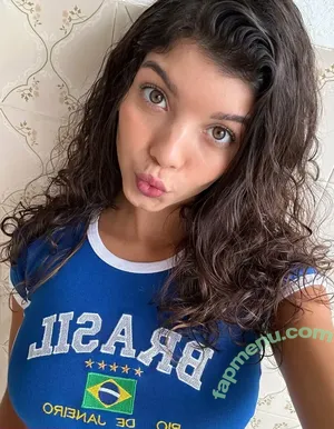 gabriellebrasil / agabriellebrasil / tropicalgabiii nude photo #0018