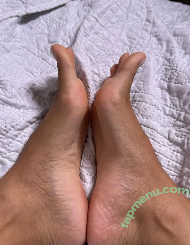 gabriellebrasil nude photo #0008 (agabriellebrasil / tropicalgabiii)