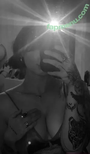  nude photo #0002