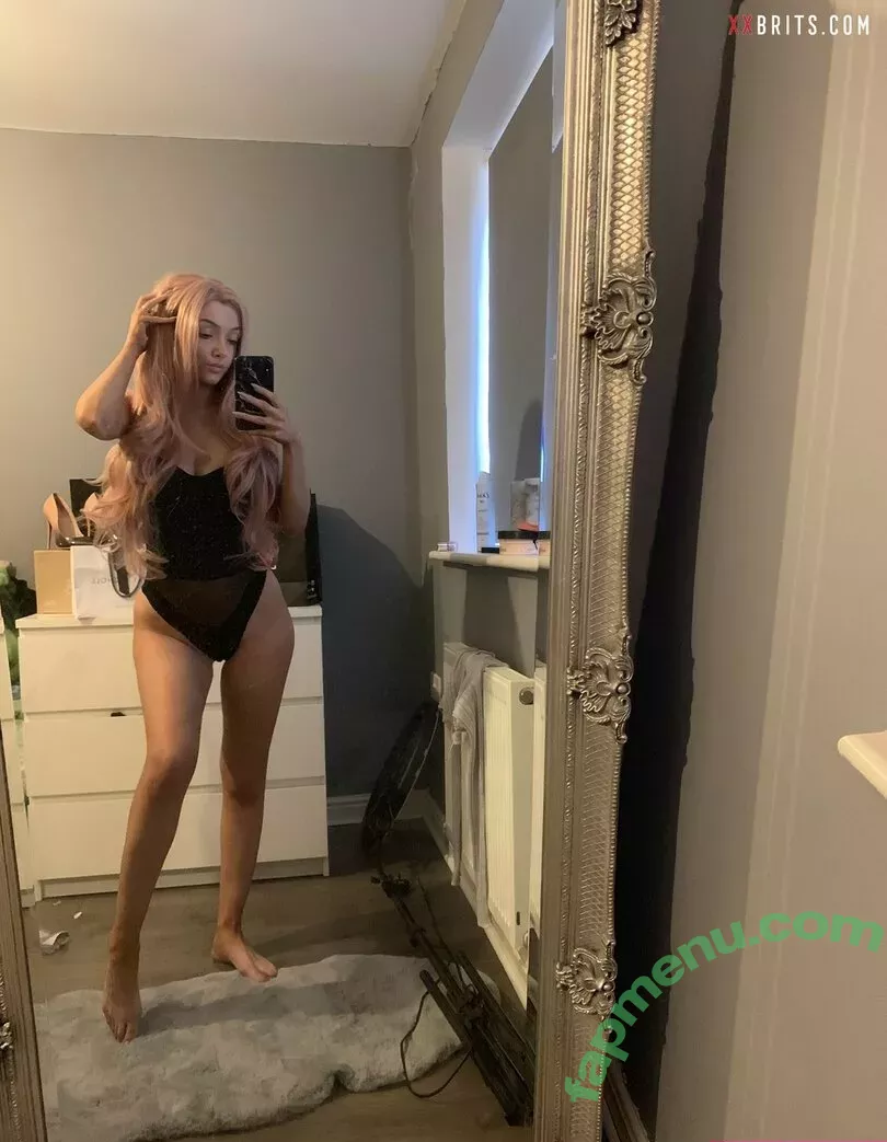 gabriellelouise nude photo #0242 (gabriellelr0b / gabriellelrobsonn)