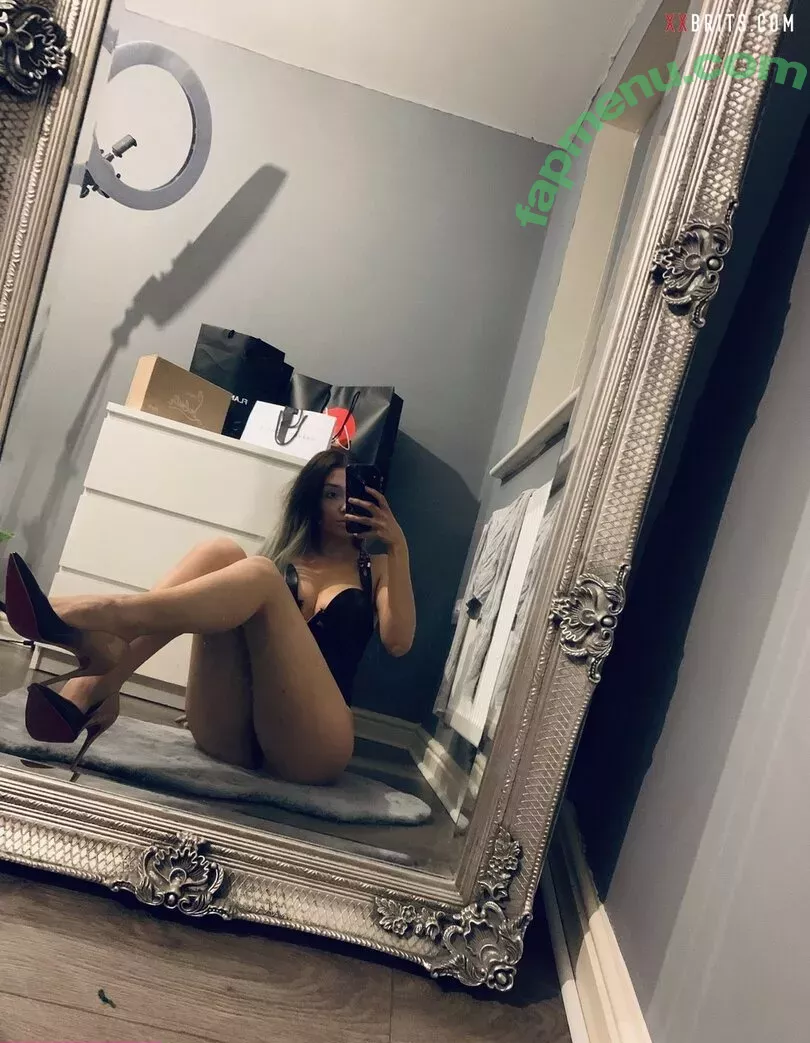 gabriellelouise nude photo #0278 (gabriellelr0b / gabriellelrobsonn)