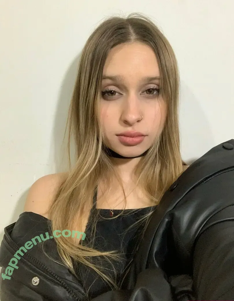 gabriellla nude photo #0036 (gabriella)