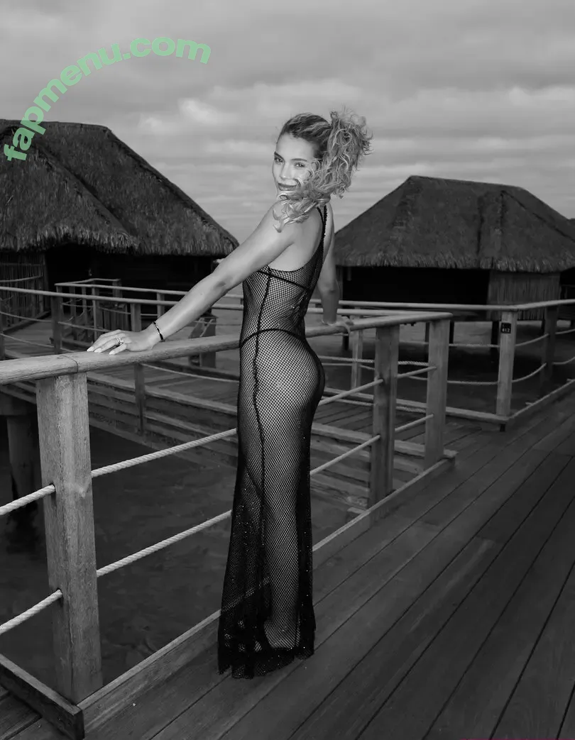 Gabriely Miranda nude photo #0003 (gabriely)