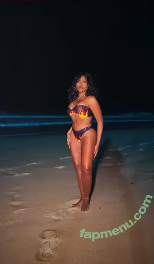 Gaby Amarantos / gabyamarantos nude photo #0183