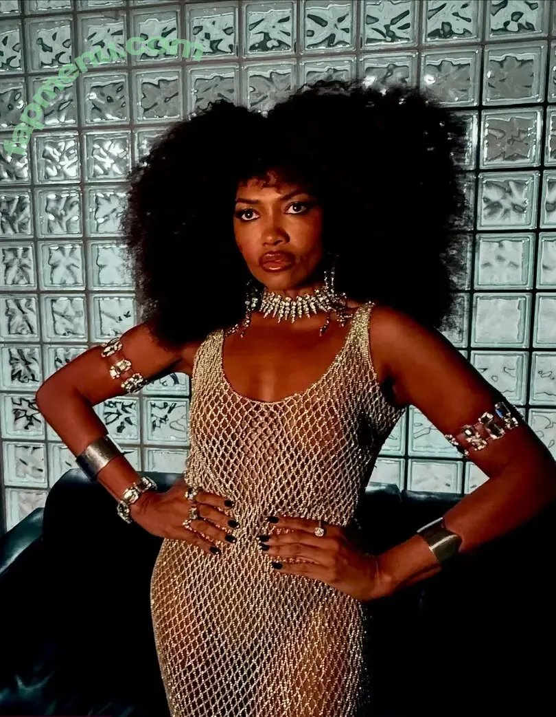 Gaby Amarantos nude photo #0159 (gabyamarantos)