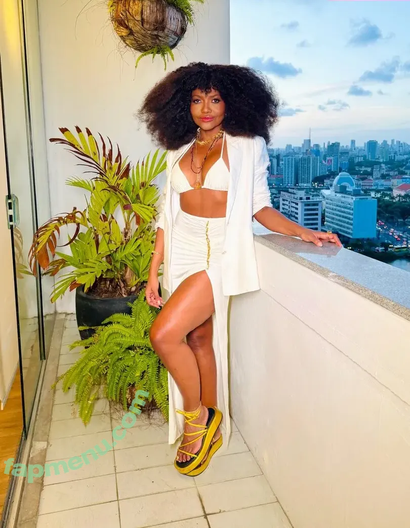 Gaby Amarantos nude photo #0173 (gabyamarantos)