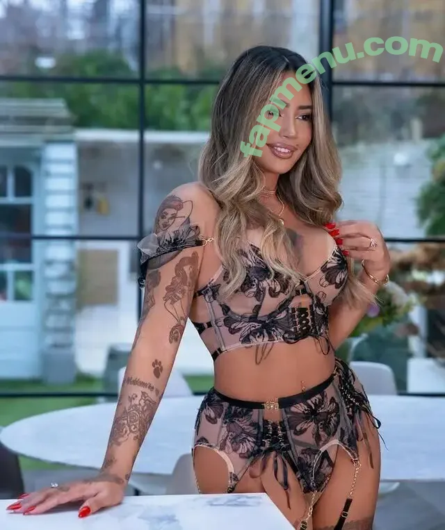 Gaby Cerejinha nude photo #0009 (gcerejinha_)